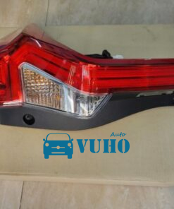 ĐÈN HẬU MITSUBISHI PAJERO 2015-2021 | 8330B002