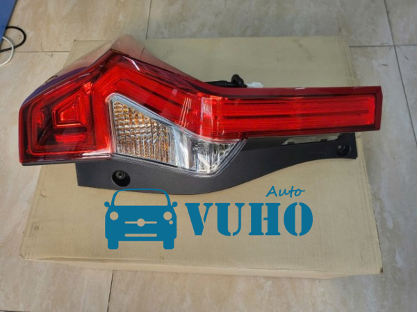 ĐÈN HẬU MITSUBISHI PAJERO 2015-2021 | 8330B002 1 ĐÈN HẬU MITSUBISHI PAJERO 2015-2021 | 8330B002
