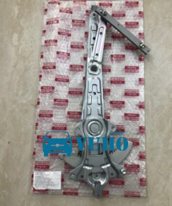 compa lên kính trước isuzu dmax 2008 | 8980098112