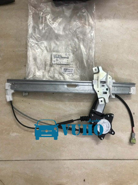 Compa lên kính xe KIA SPECTRA 1999-2005 | 0K2A359560 2 Compa lên kính xe KIA SPECTRA 1999-2005 | 0K2A359560