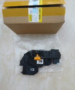 khóa ngậm cánh cửa xe daewoo lacetti cdx 2009 | 13579536