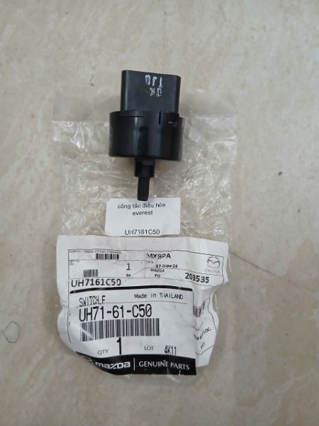 CÔNG TẮC ĐIỀU HÒA FORD EVEREST 2001-2007 | UH71-61-C50 10 CÔNG TẮC ĐIỀU HÒA FORD EVEREST 2001-2007 | UH71-61-C50