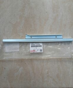 Alternative view of RAY TRƯỢT CỬA KÍNH XE TOYOTA CAMRY 2015 | 6990633020