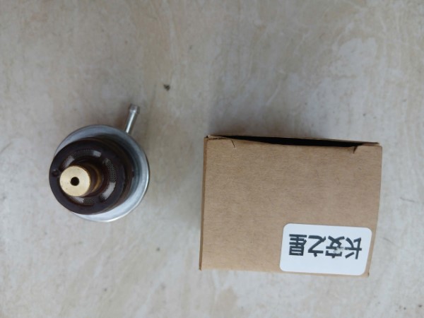 VAN ĐIỀU ÁP XĂNG XE SUZUKI 500KG | 13531433023 13 van điều áp xăng xe suzuki 500kg | 13531433023