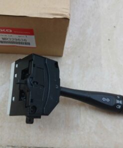 công tắc xi nhan xe mitsubishi jolie 1999-2006 | mr329636
