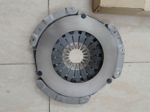 BÀN ÉP ISUZU TFR55 | 8982782940 13 bàn ép isuzu tfr55 | 8982782940