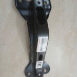 thanh giằng động cơ xe toyota hilux 2015 | 514050k020