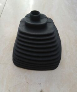 Alternative view of CHỤP BỤI CẦN SỐ HYUNDAI HD78 2004-2014 | 833205H001