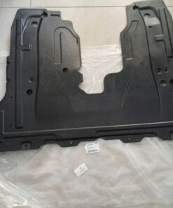 chắn bùn gầm xe chevrolet cruze 2010 | 95389395