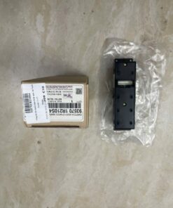 Alternative view of CÔNG TẮC LÊN KÍNH XE HYUNDAI ACCENT 2011-2016 | 935701R210
