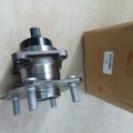 bi moay ơ sau toyota altis 2002-2007 | 4245002090
